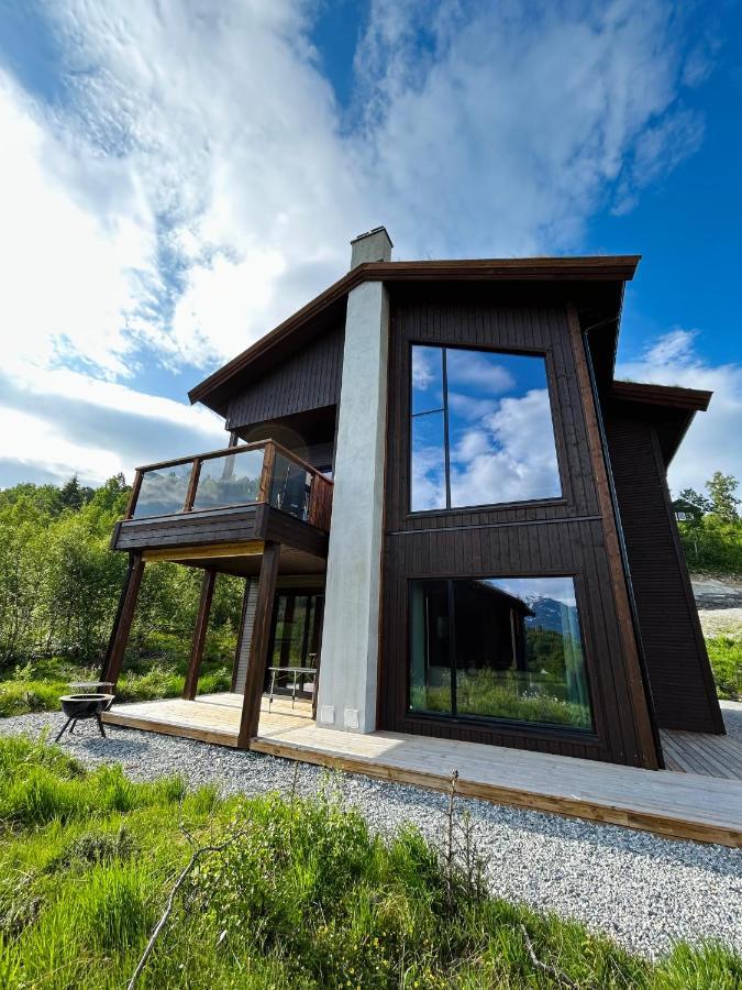 Nordic Charm Retreat With Sauna, Central To Strandafjellet Ski Resort & Geiranger Stranda  Eksteriør billede